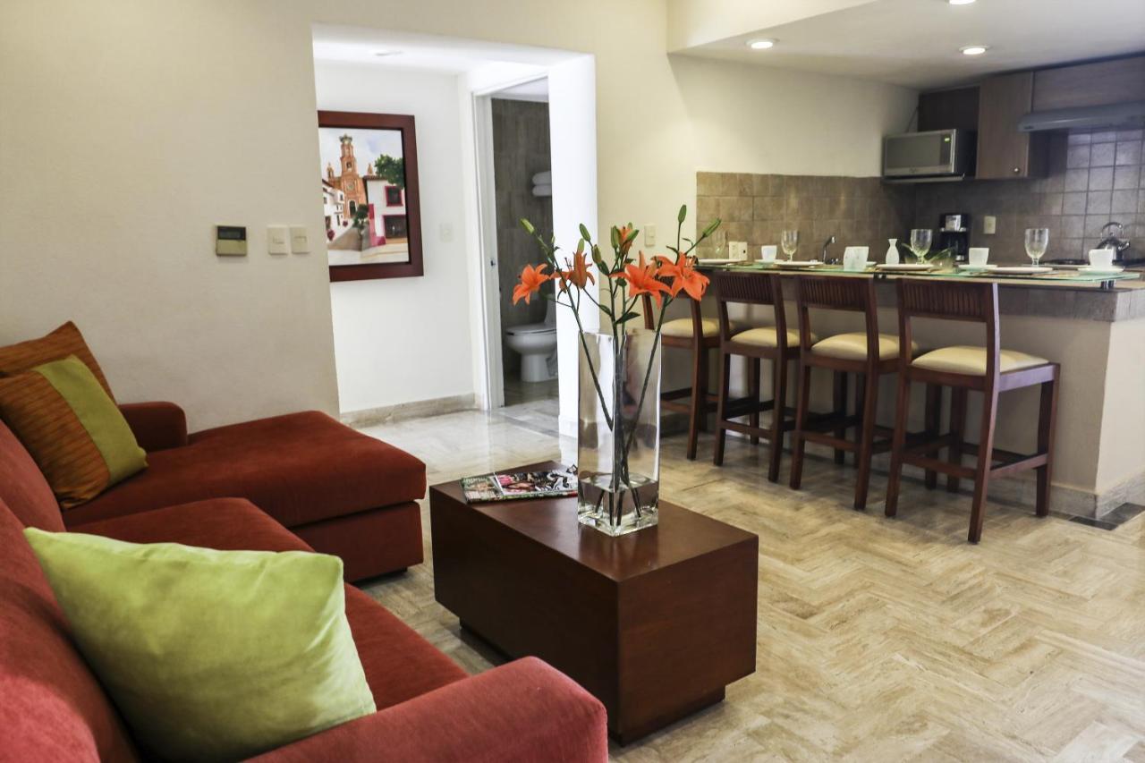 Velas Vallarta Suite Resort All-Inclusive Пуерто Валярта Екстериор снимка
